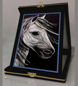خرید اینترنتی جعبه هدیه قاب تابلو دکوری تزئینی هنری اسب سفید